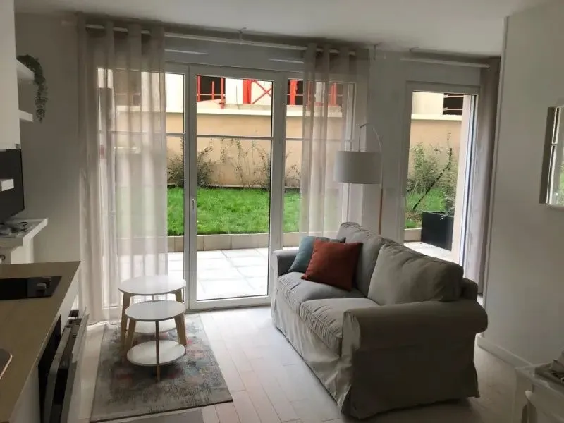 Location La Garenne-Colombes Appartement 5c0c2cd7