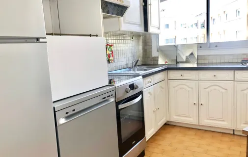 Location Courbevoie Appartement 5c1a8f3f