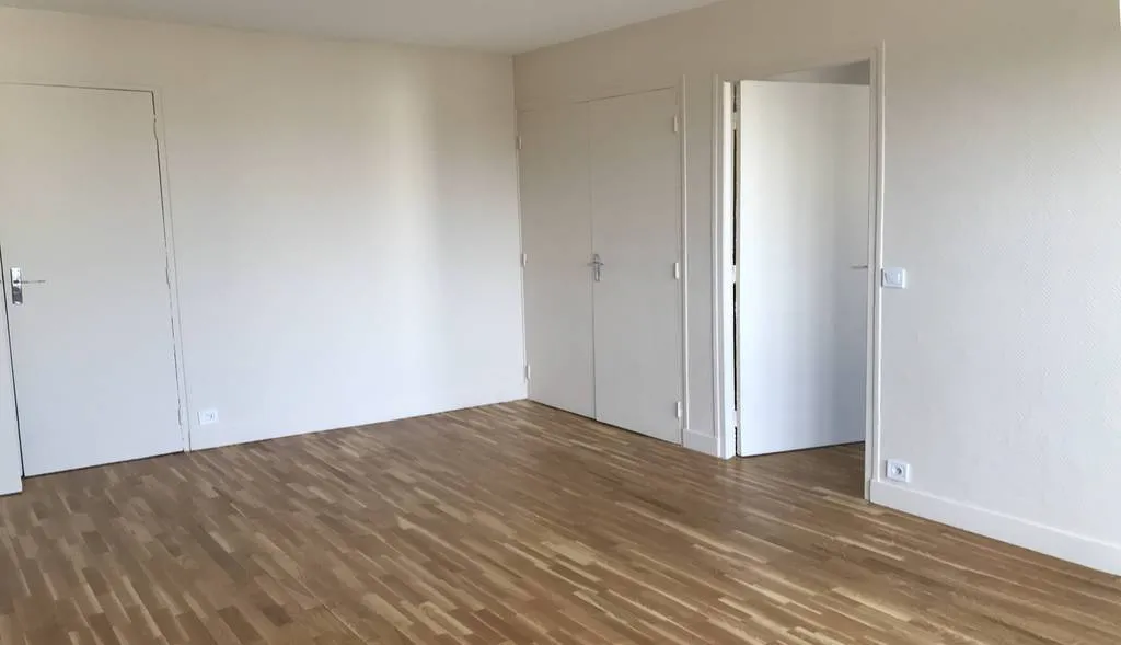 Location Bagnolet Appartement 5c50fb47