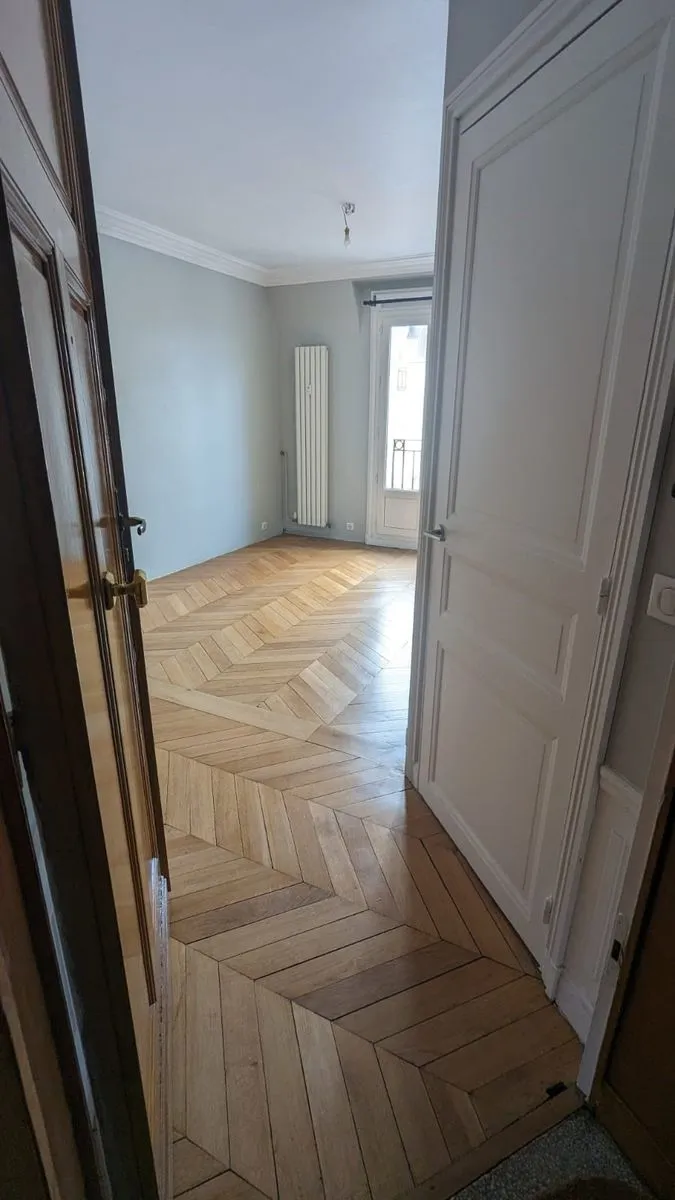 Location Issy-les-Moulineaux Appartement 5cf26c88