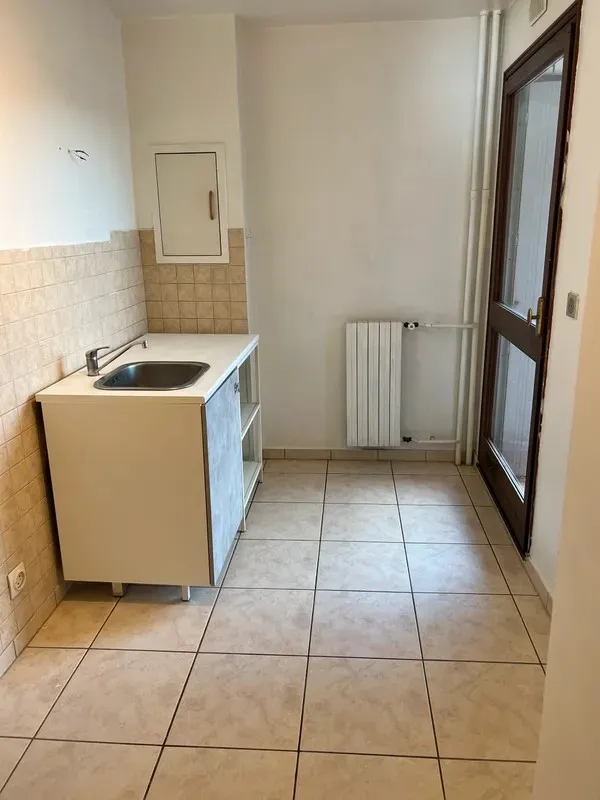 Location Cachan Appartement 5d90f90c