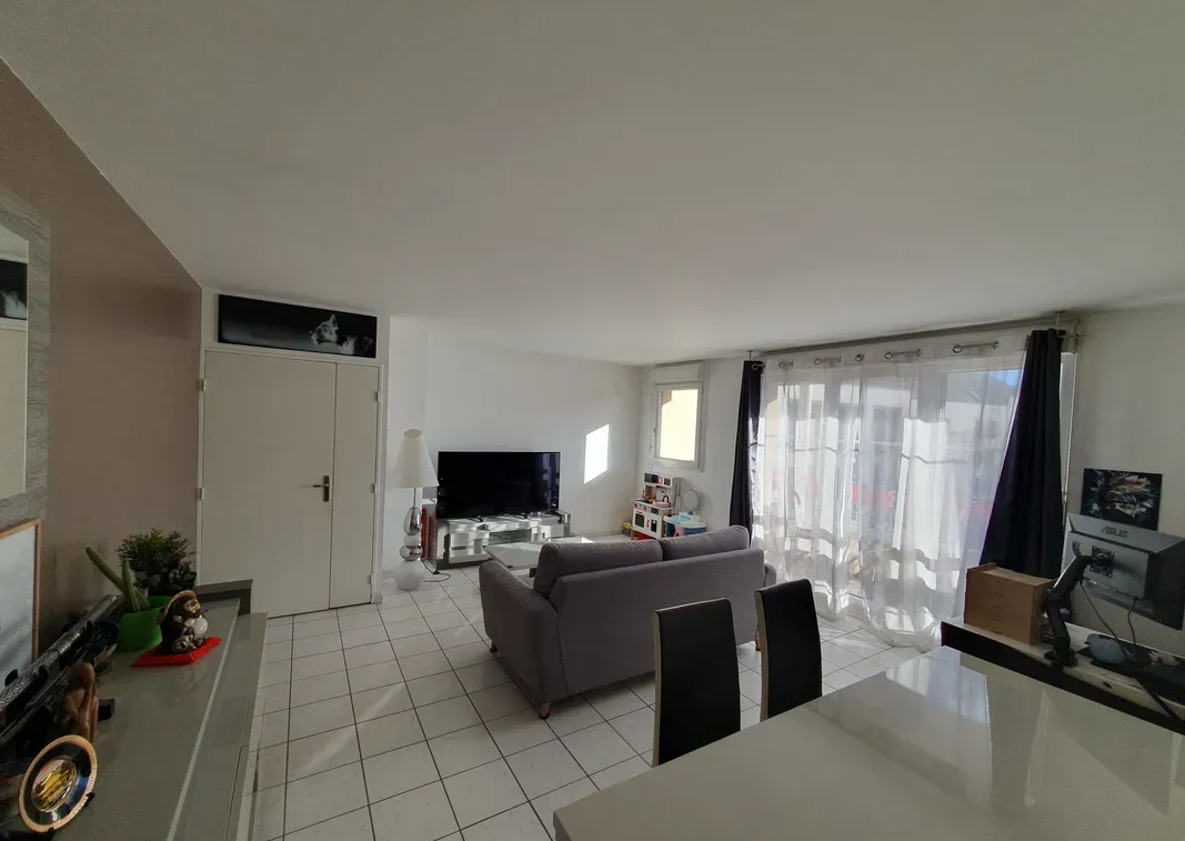 Location Noisy-le-Grand Appartement 5e251cdf