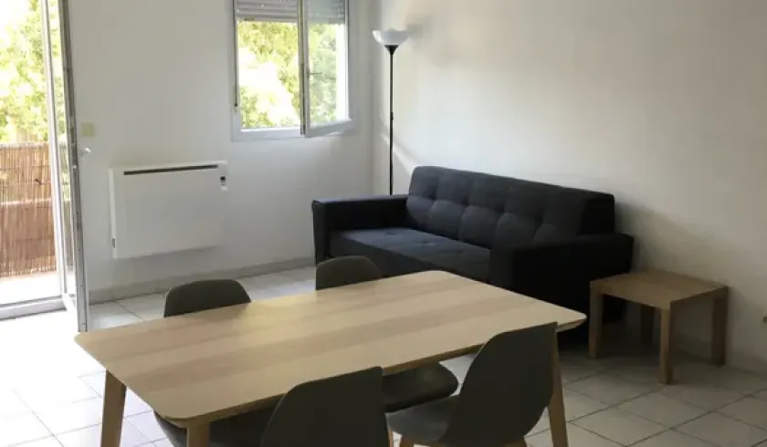 Location Avignon Appartement 5ec4f67b