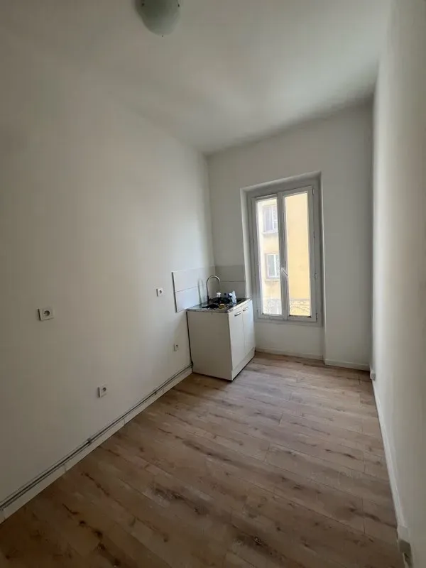 Location Marseille Appartement 5eff0845