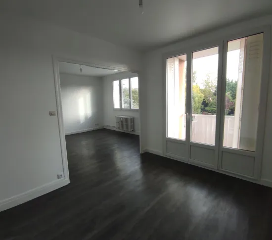 Location Saint-Symphorien-d'Ozon Appartement 5f33939f