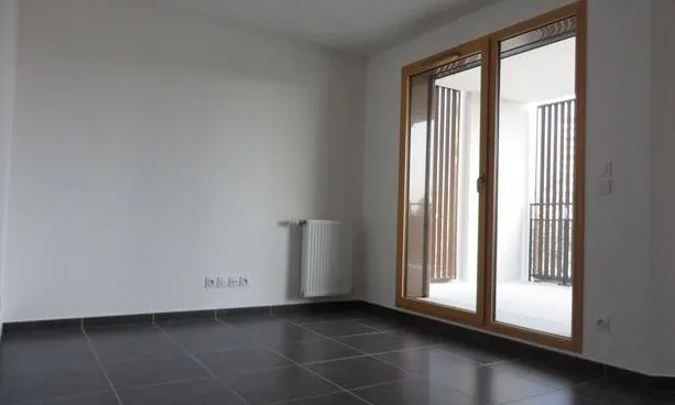 Location Montreuil Appartement 61416f73