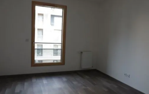 Location Montreuil Appartement 61416f73