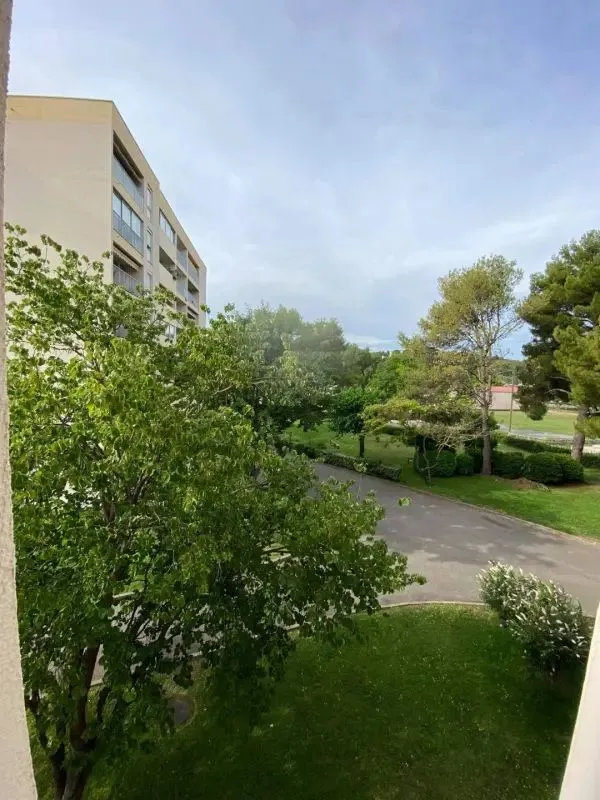 Location Aubagne Appartement 61ad71ac