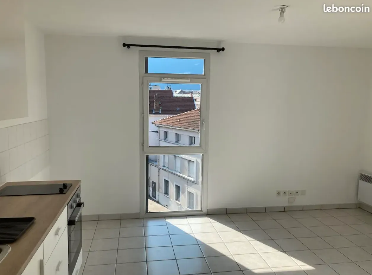 Location Grenoble Appartement 62c5e3a6