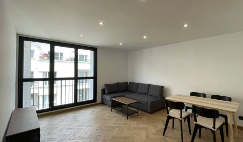 Location Ivry-sur-Seine Appartement 64947ba5