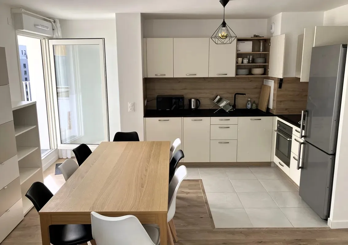 Location Asnières-sur-Seine Appartement 6529b117