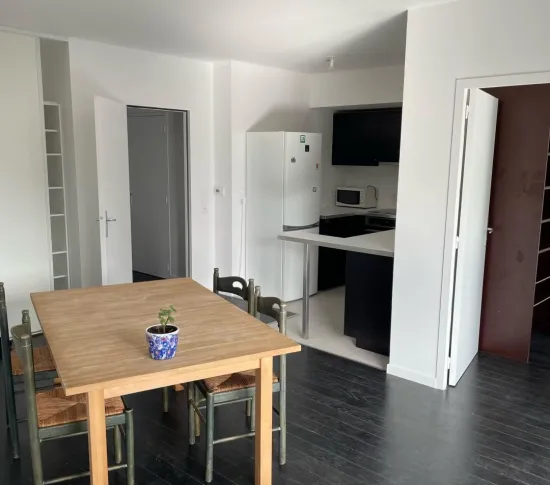 Location Ivry-sur-Seine Appartement 668bb07c3bba