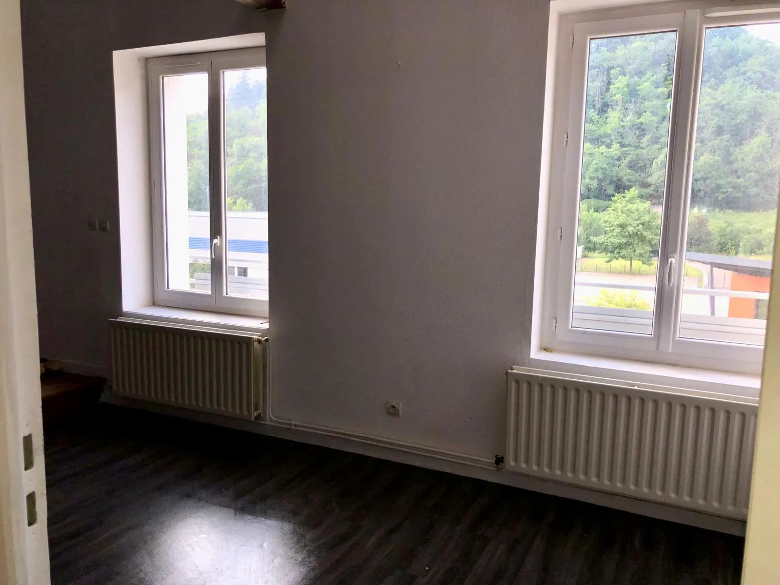 Location Le Chambon-Feugerolles Appartement 668e2db562c9