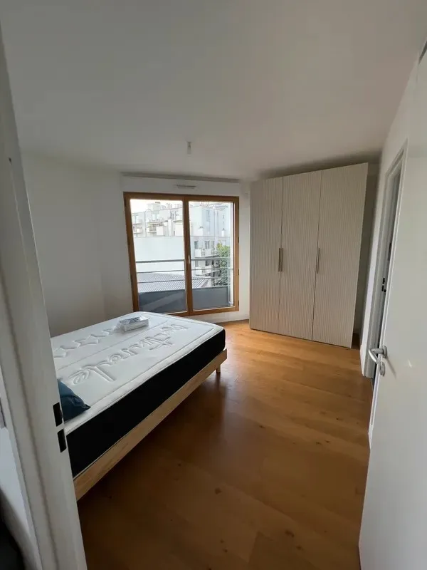 Location Clichy Appartement 669a2c2212d8