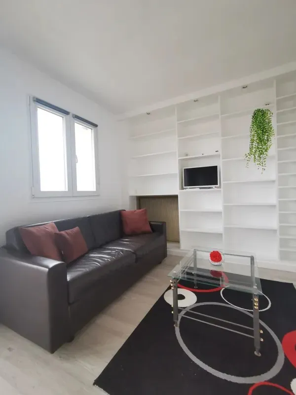 Location Paris Appartement 669a31db50de