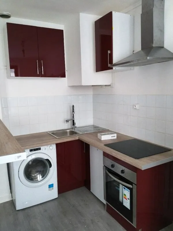 Location Ivry-sur-Seine Appartement 669e627e7379