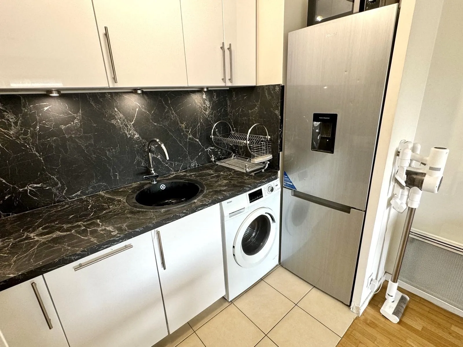 Location Suresnes Appartement 669fa2ae7b4a