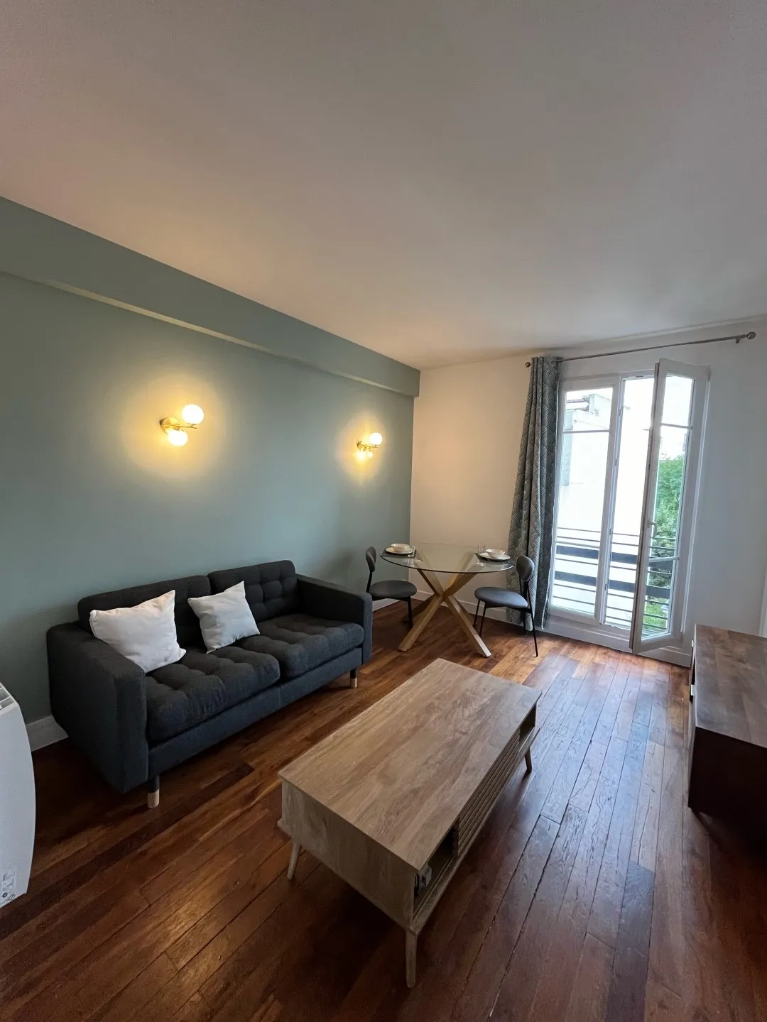 Location Asnières-sur-Seine Appartement 669fc1ae5671