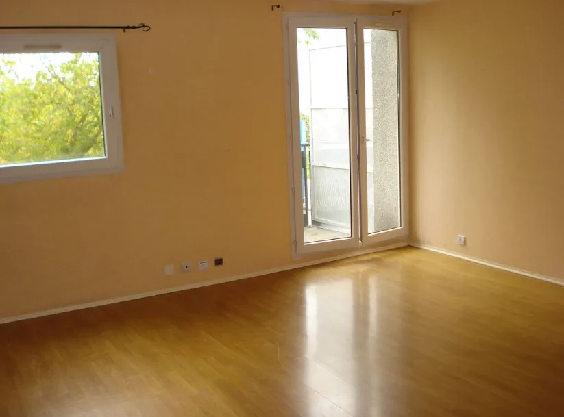 Location Savigny-le-Temple Appartement 66a22d19071b