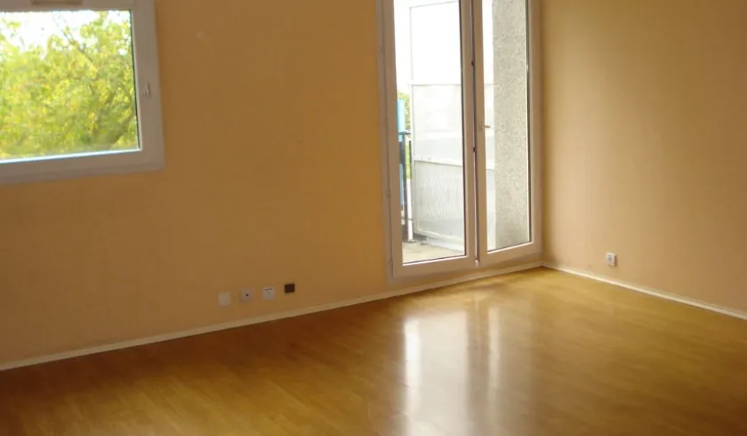 Location Savigny-le-Temple Appartement 66a22d19071b