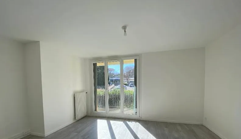 Location Le Tholonet Appartement 66b387e74c07