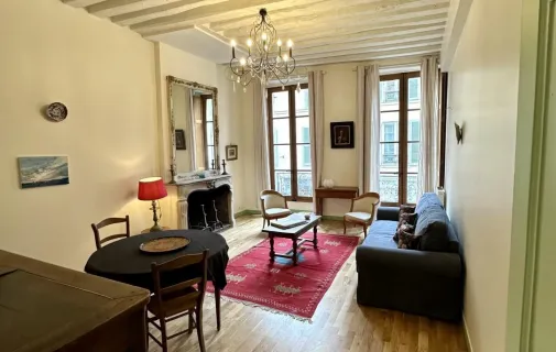 Location Versailles Appartement 66b9e07f9544