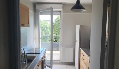 Location Saint-Denis Chambre 66bb38a5e7ad