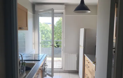 Location Saint-Denis Chambre 66bb38a5e7ad