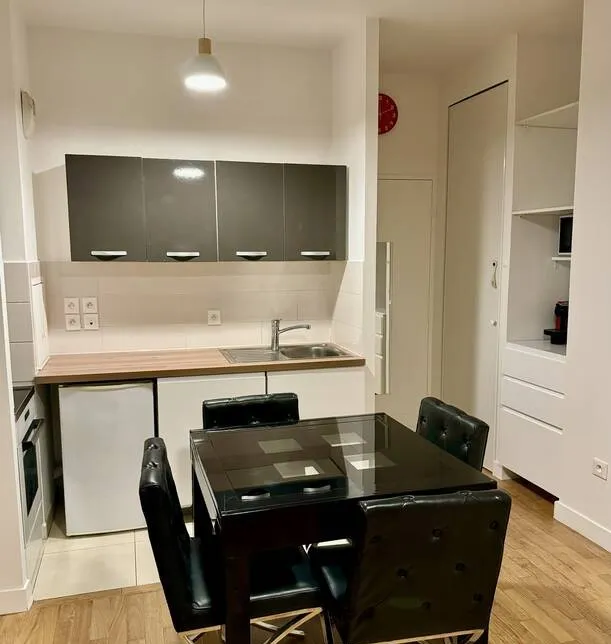 Location Paris Appartement 66bb611e00f0