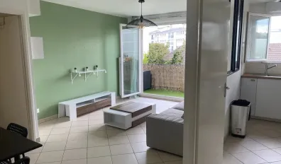 Location Montreuil Appartement 66bf258e8c31