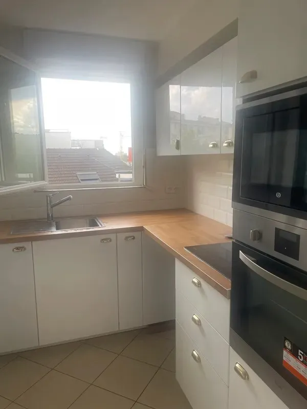 Location Montreuil Appartement 66bf258e8c31