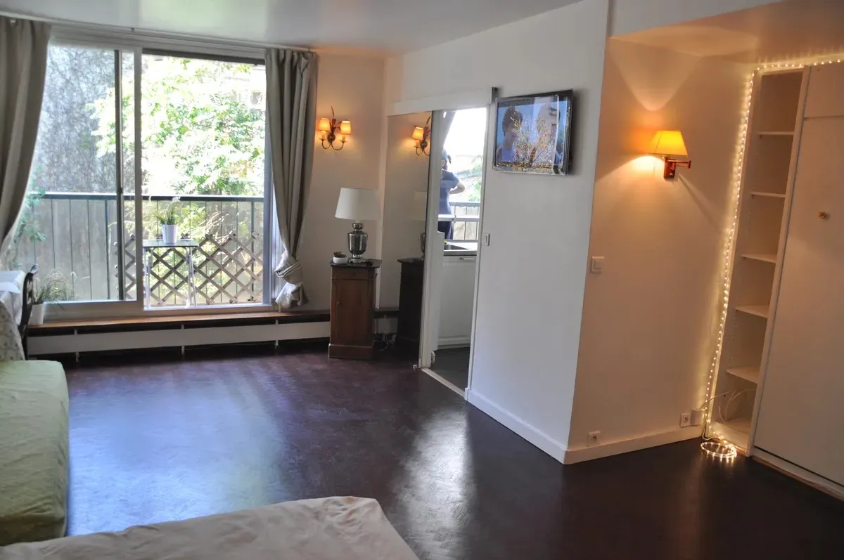 Location Paris Appartement 66c2fc03ccd2