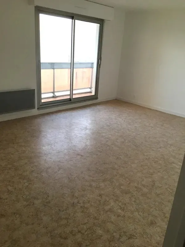 Location Vierzon Appartement 66c31c1030c6