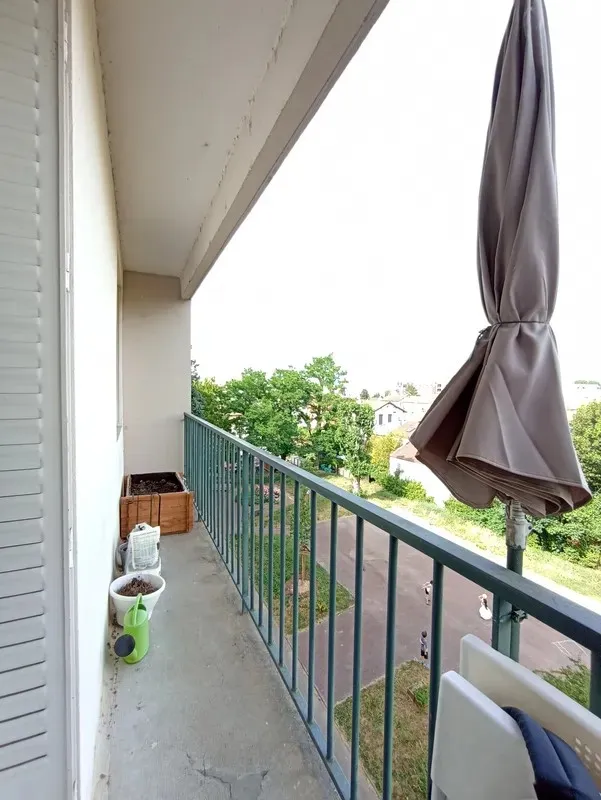 Location Villeurbanne Appartement 66c4601c9ded