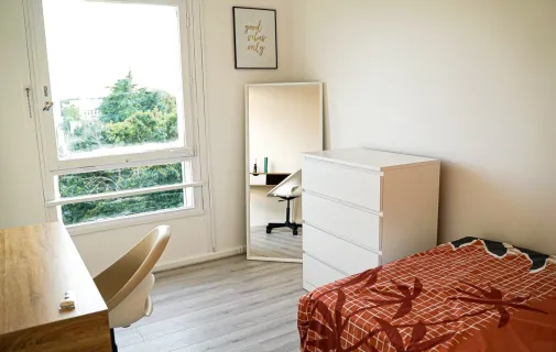 Location Évry-Courcouronnes Chambre 66c49c469696