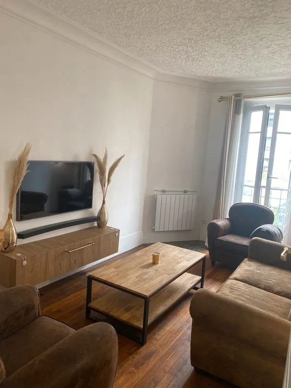 Location Paris Appartement 66c5de0354a1