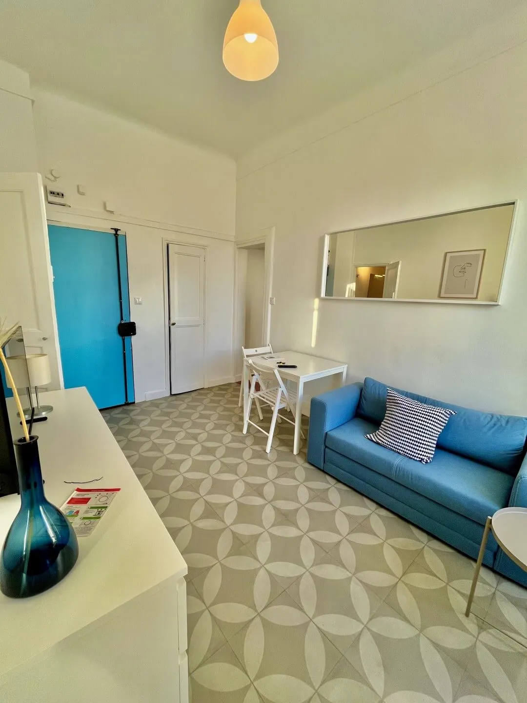 Location Marseille Appartement 66c856d8ab5d