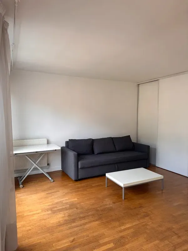 Location Suresnes Appartement 66cc8a21c2c4