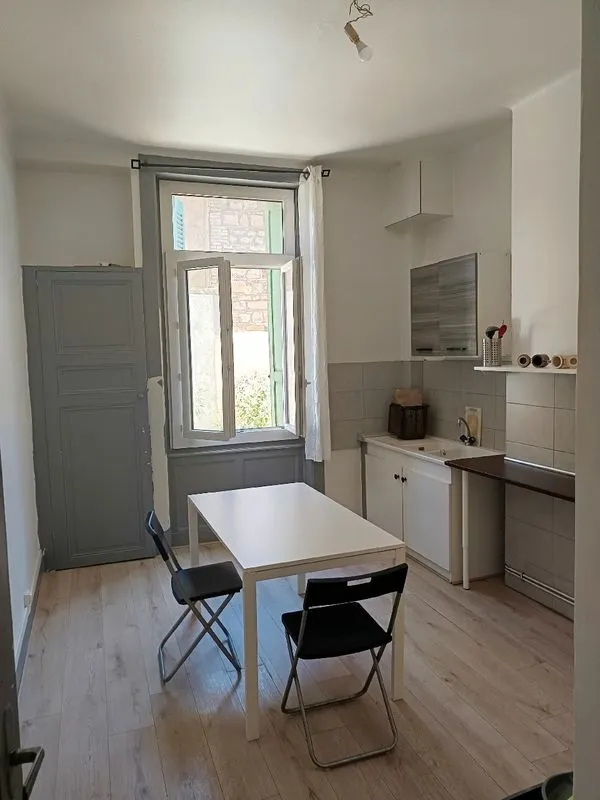 Location Saint-Étienne Appartement 66cf30aa44d3