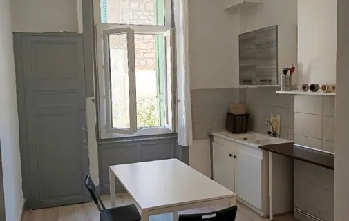 Location Saint-Étienne Appartement 66cf30aa44d3