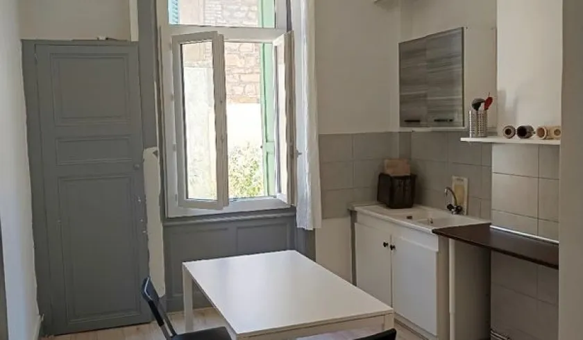 Location Saint-Étienne Appartement 66cf30aa44d3