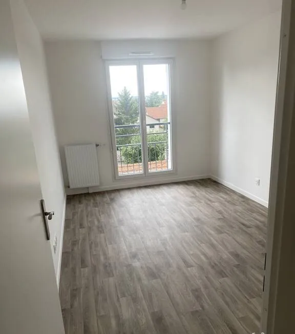 Location Le Blanc-Mesnil Appartement 66d069fe50a5