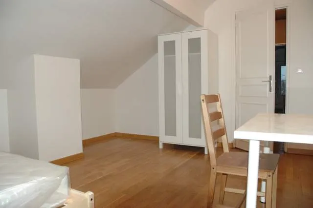 Location Vitry-sur-Seine Maison 66d080f1031f