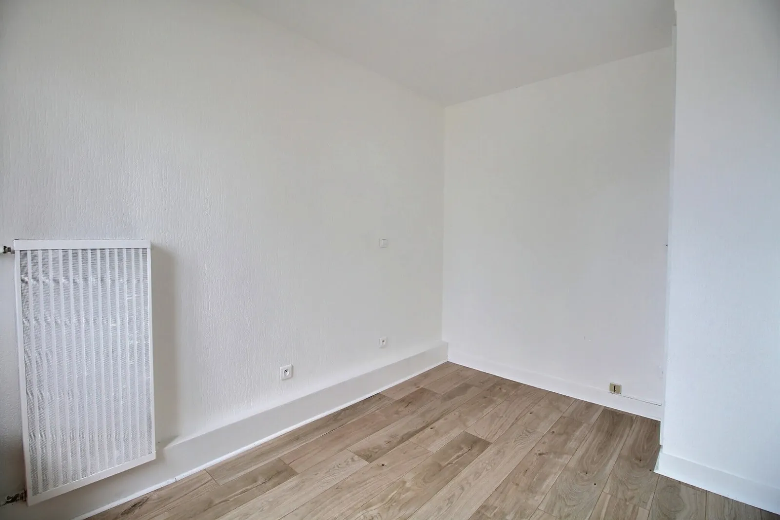 Location Courbevoie Appartement 66d6c35eac14