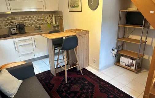 Location Hyères Appartement 66d6dc81e11e