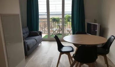 Location Saint-Ouen-sur-Seine Appartement 66d7069cc6f6