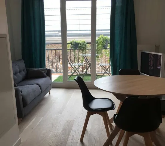 Location Saint-Ouen-sur-Seine Appartement 66d7069cc6f6