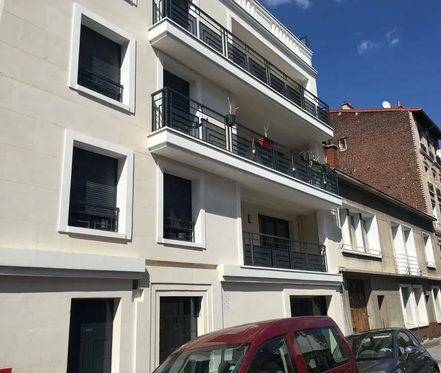 Location Saint-Ouen-sur-Seine Appartement 66d7069cc6f6