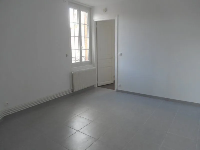 Location Rueil-Malmaison Appartement 66d83799e981