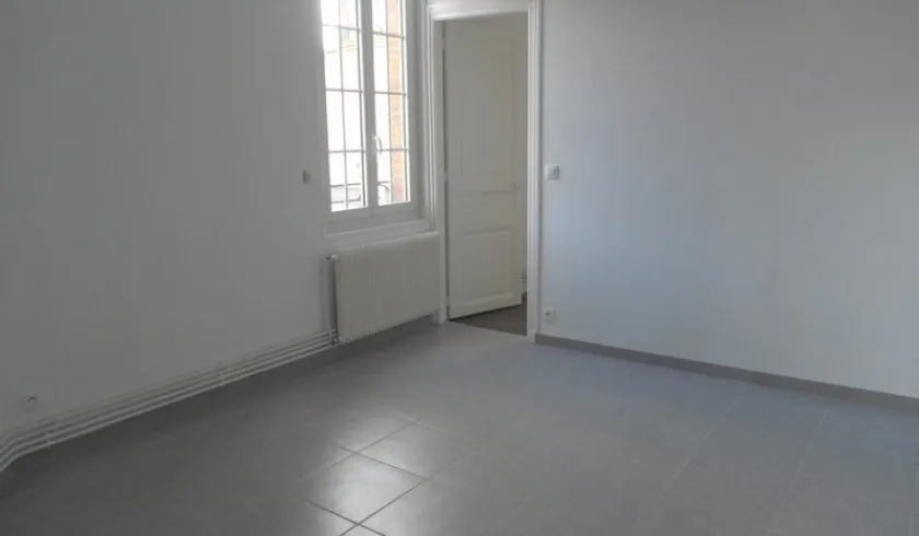 Location Rueil-Malmaison Appartement 66d83799e981